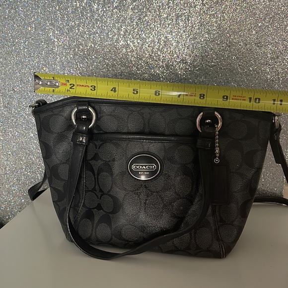 Coach crossbody - Picture 7 of 8